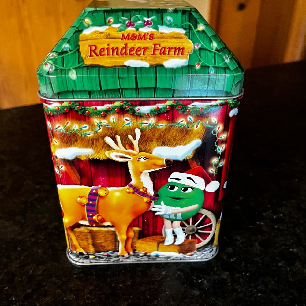 Vintage M&M'S Christmas Holiday REINDEER Tin Canister 2003 Collection